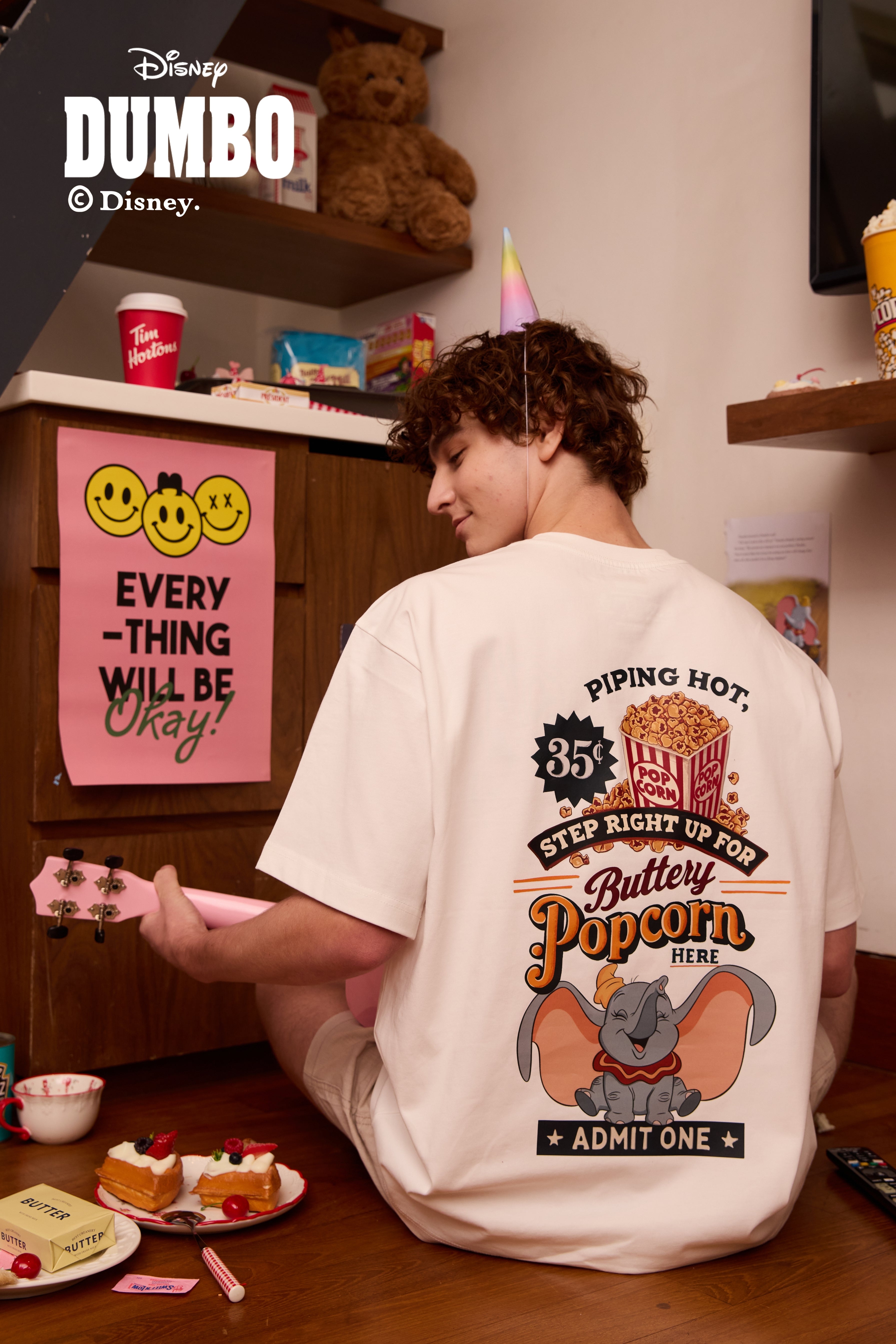 【新品】 MUSOKA 日本未発売 ディズニー ダンボ Tシャツ Mサイズ 新品】 MUSOKA 日本未発売 ディズニー ダンボ Tシャツ Mサイズ T