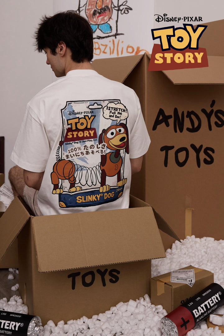 PREORDER | SLINKY® DOG - "PULL ME AND SEE"